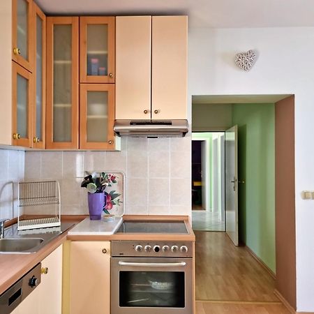 Apartments Soric Омиш Номер фото