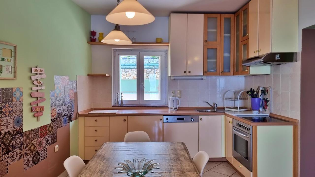 Apartments Soric Омиш Экстерьер фото