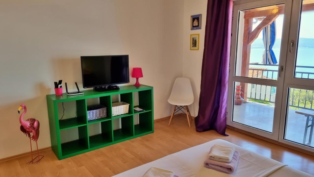 Apartments Soric Омиш Экстерьер фото